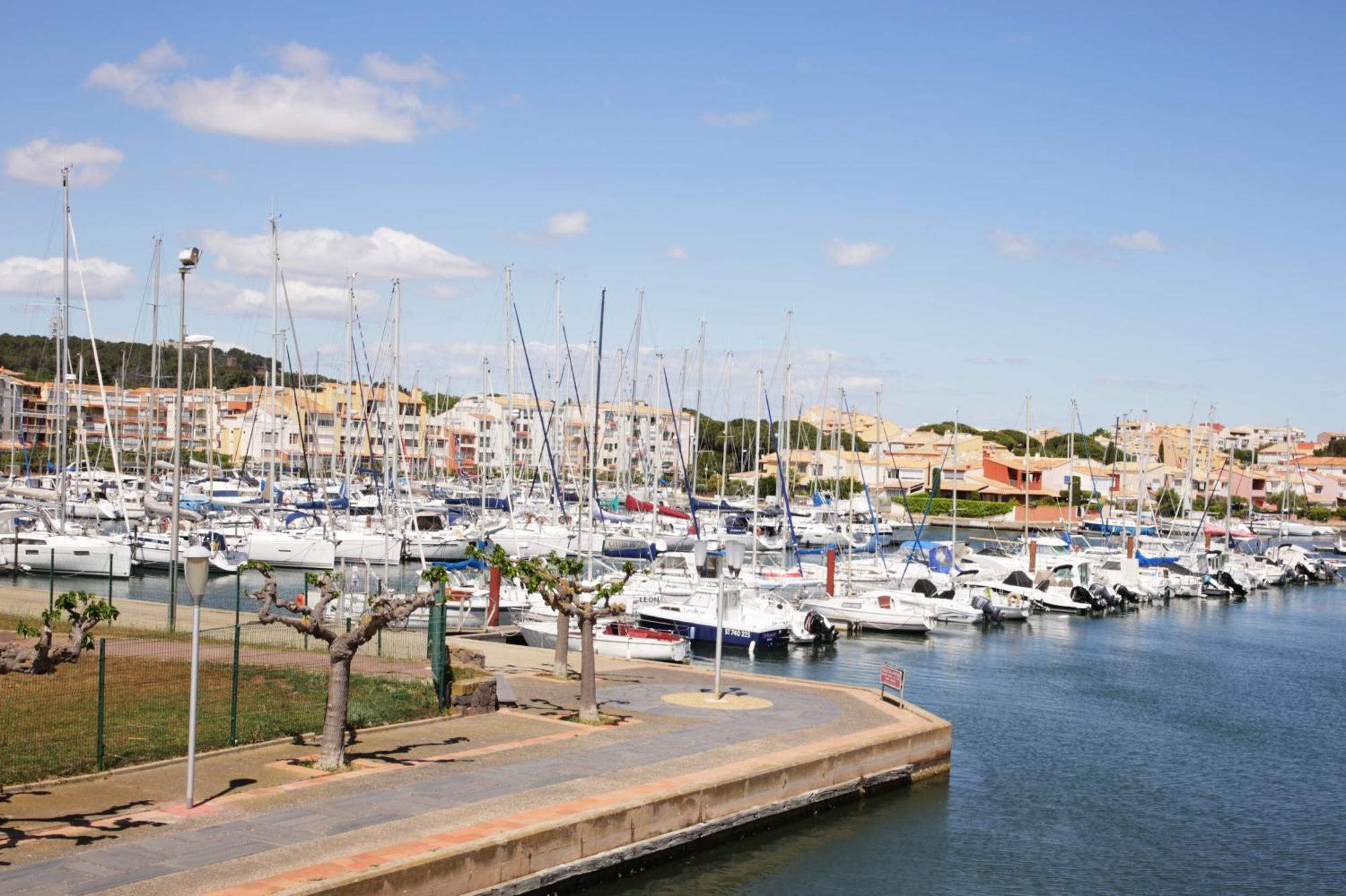 Appartement Centre Port,Vue Panoramique,Clim,Balcon,Wifi à Agde Extérieur photo